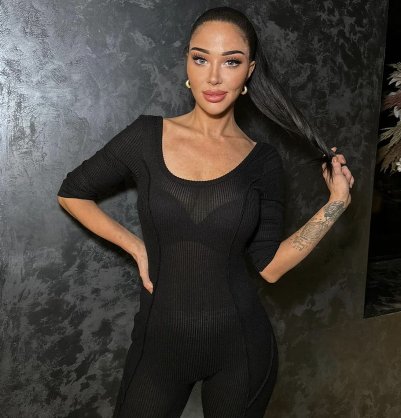 Former American football player offered adult film deal after accidentally  live streaming himself having sex - Celebrity - LADbible