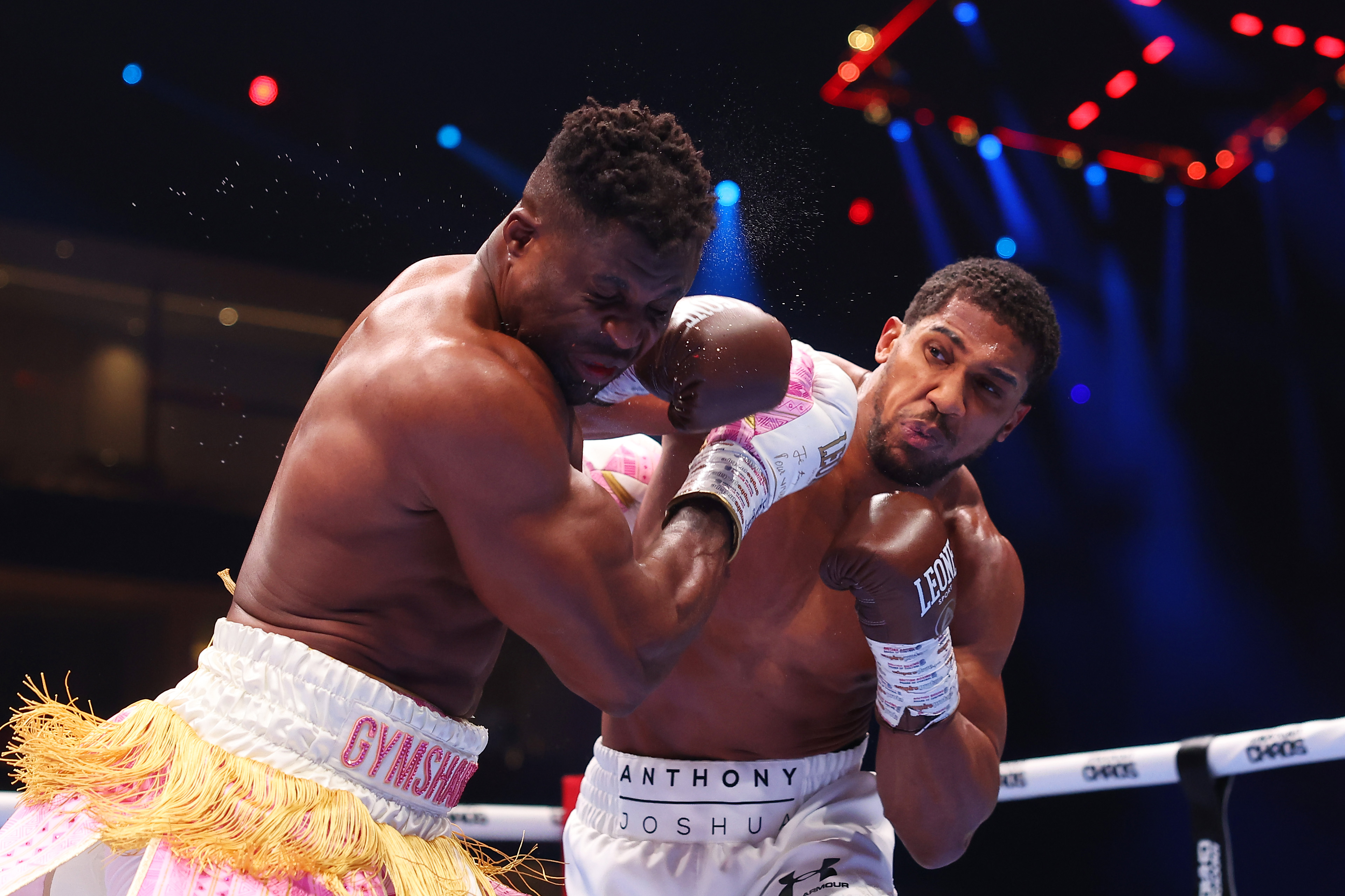 Anthony Joshua announces when he plans to retire from boxing