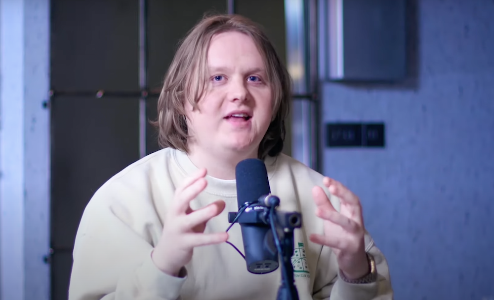 Lewis Capaldi had to be rescued from a one night stand by his mum