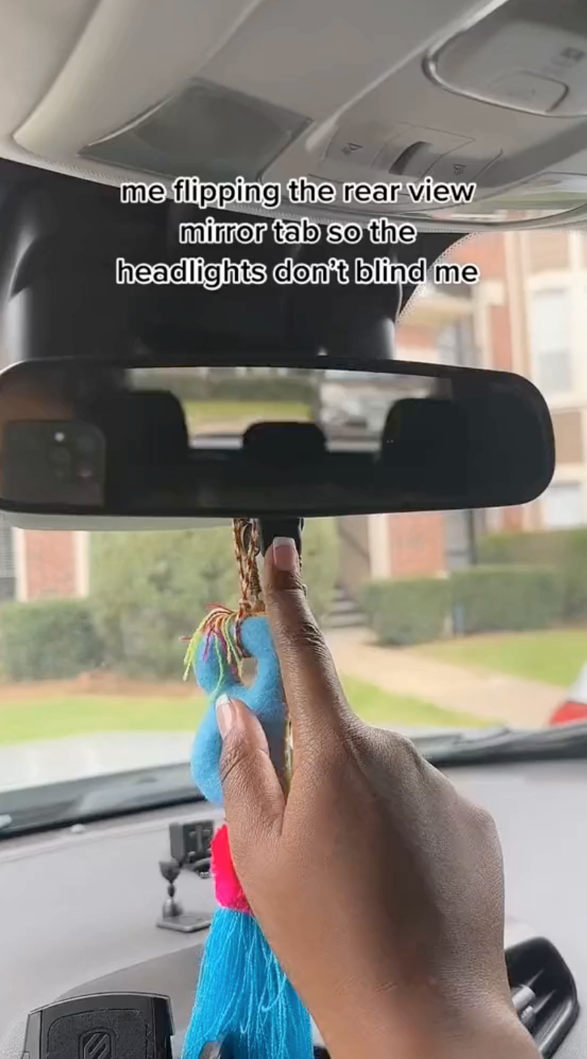Drivers flabbergasted by 'mystery' button on rear-view mirror