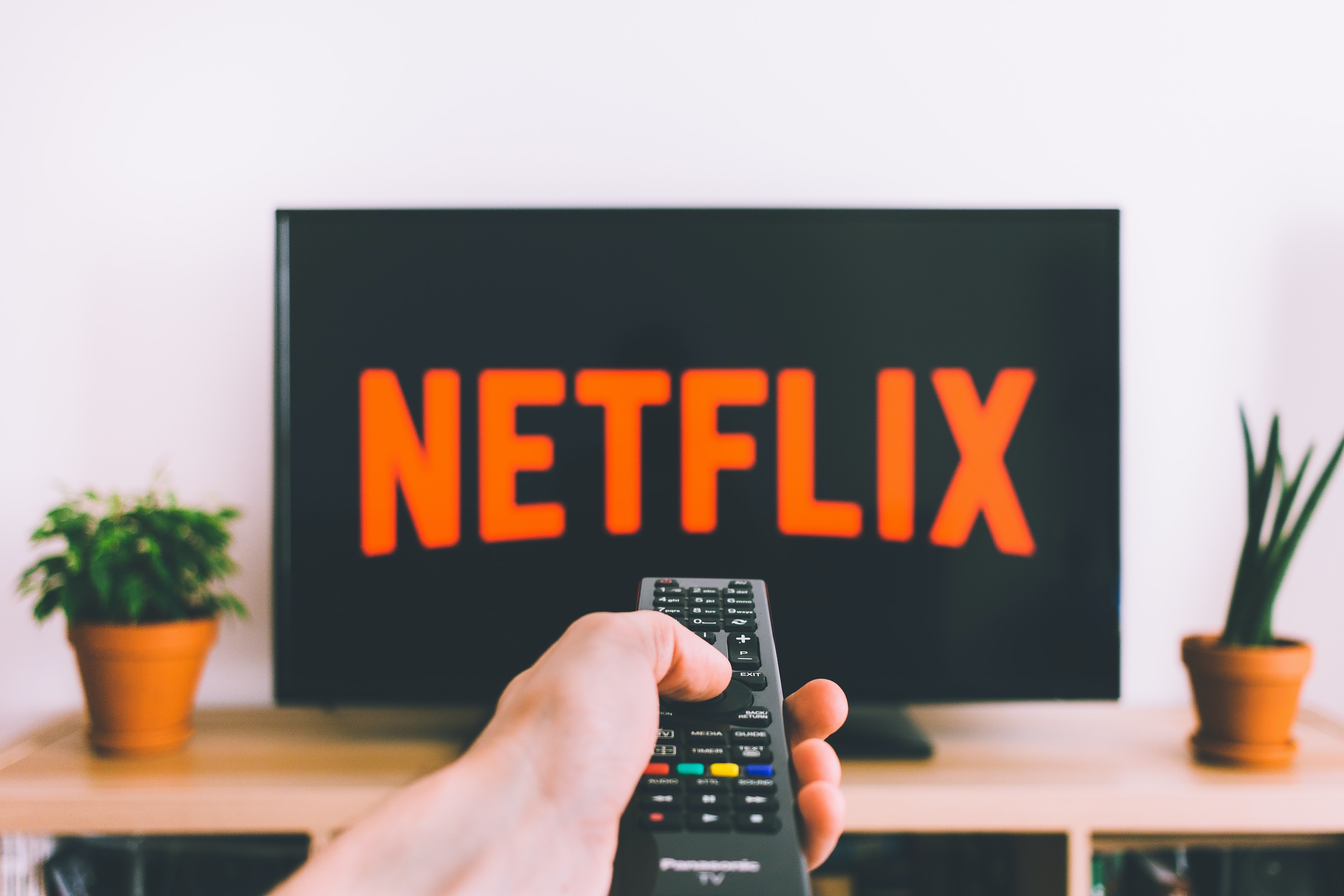 You need to switch off this Netflix setting if you want '1899' to make  sense