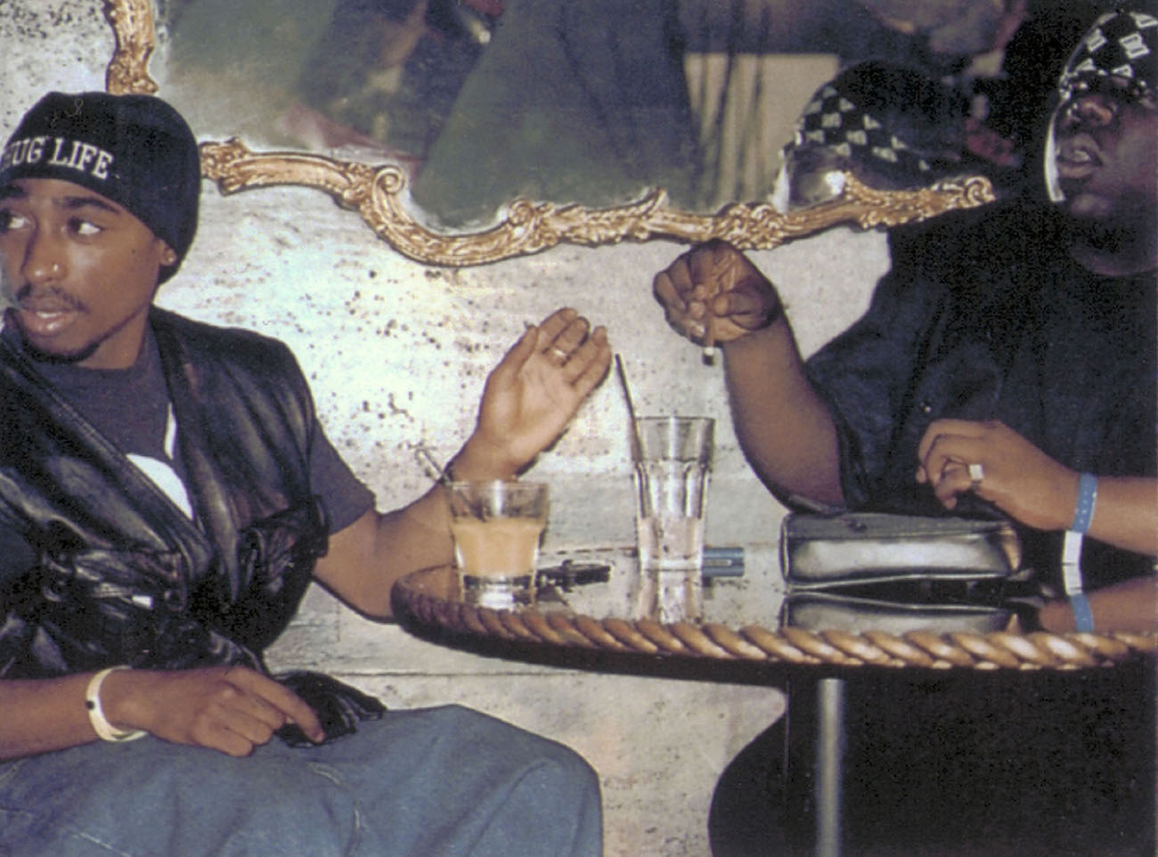 Former LAPD Detective Says He Knows Who Killed Biggie And Tupac