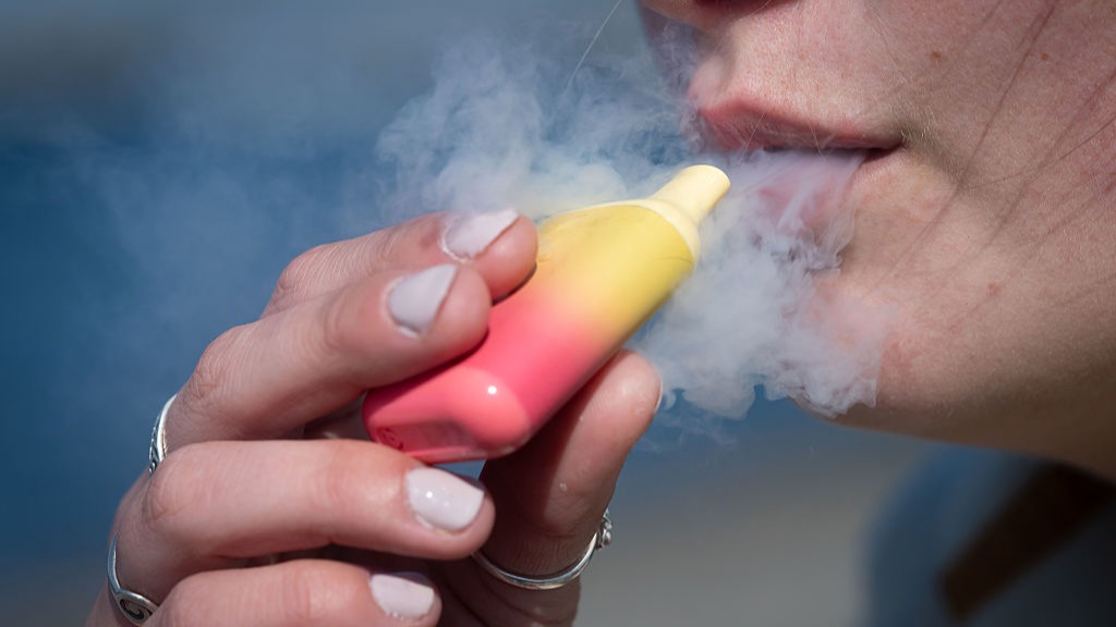 elfbar elfa kaufen Vaping, COVID-19, & You | RISE Peer Educator Blog | RISE main image 0