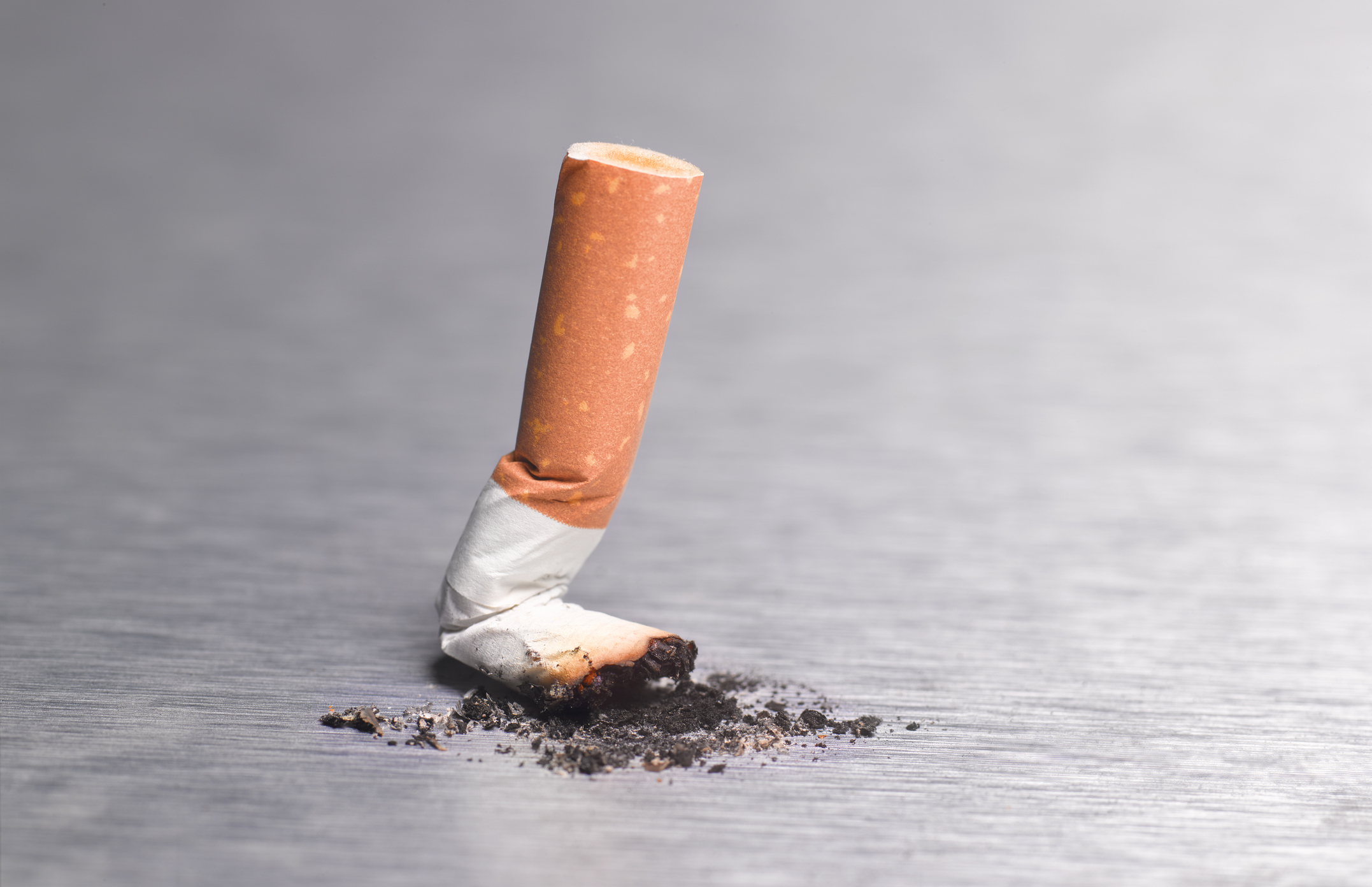 how many people die from chewing tobacco every year Mortality among male smokers and smokeless tobacco users in the USA | Harm  Reduction Journal
