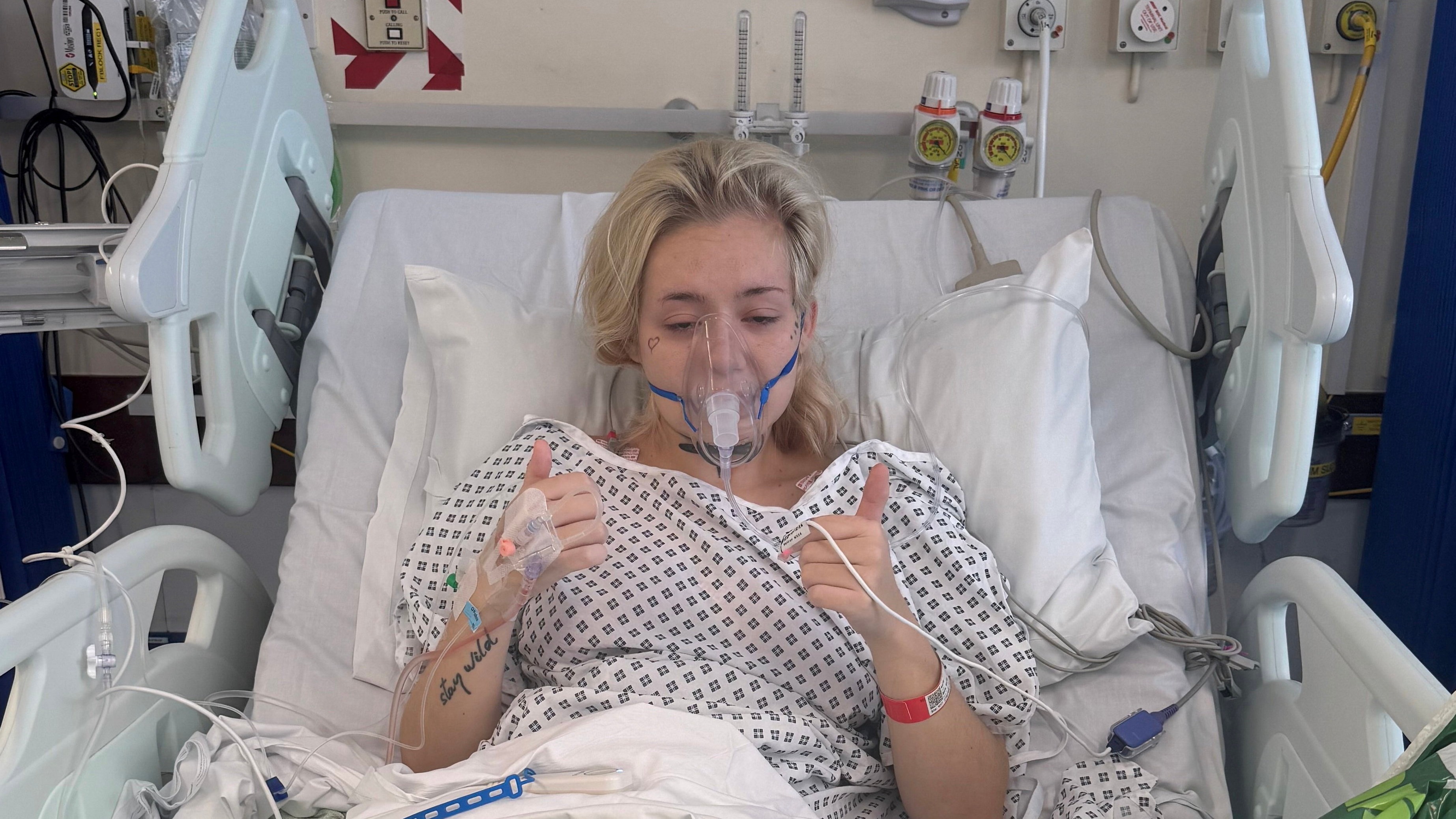 Known long term effects of vaping as woman who started at 15 given months  to live