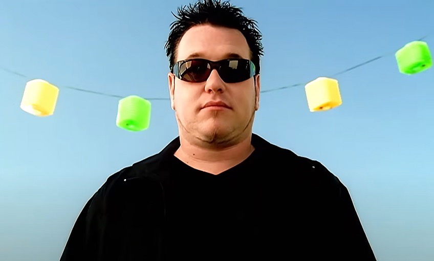 Smash Mouth: New Singer, 'Shrek' Fans Fueling Comeback