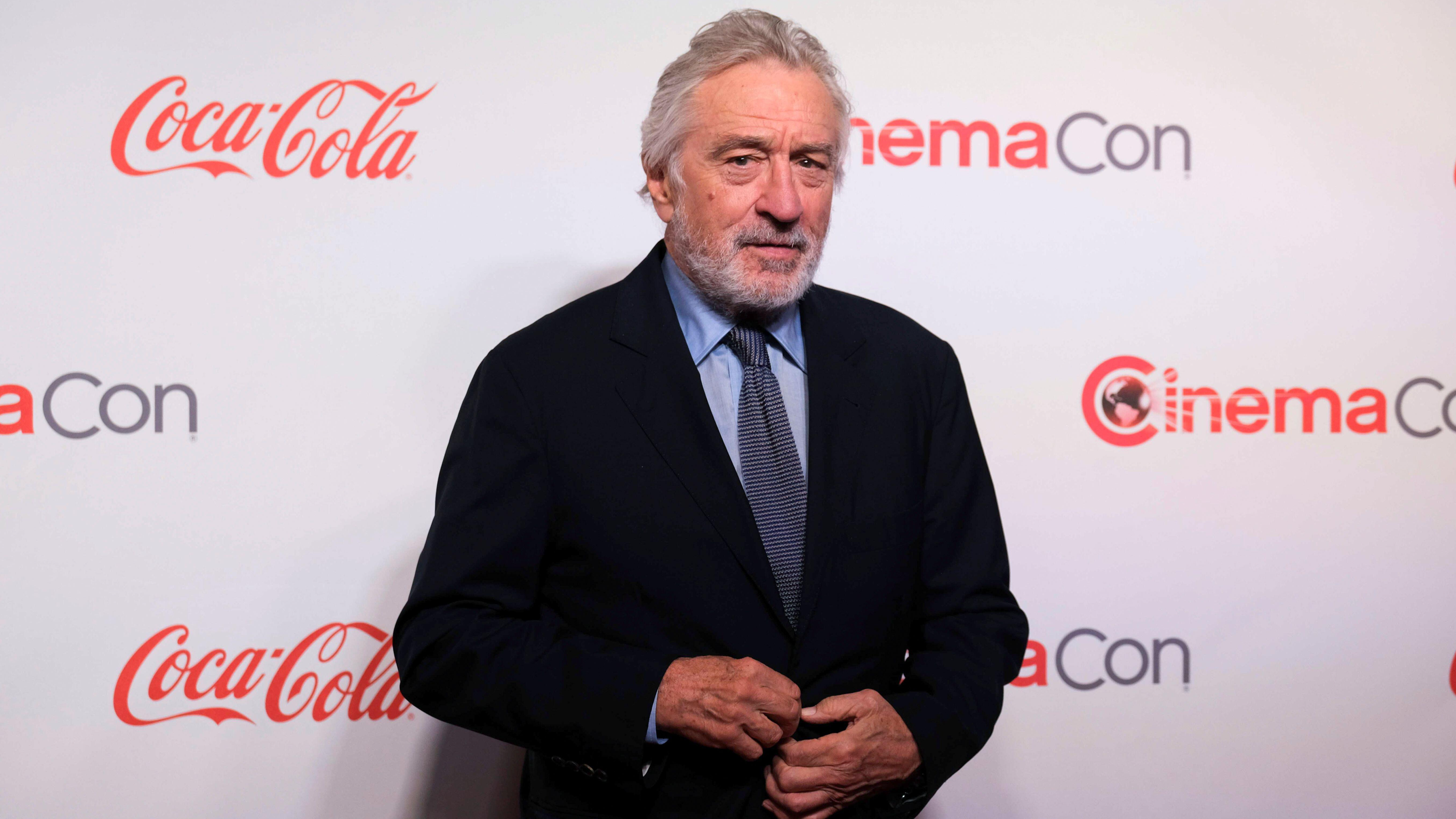 罗伯特·德尼罗（Robert de Niro）在2022年的净资产是多少？