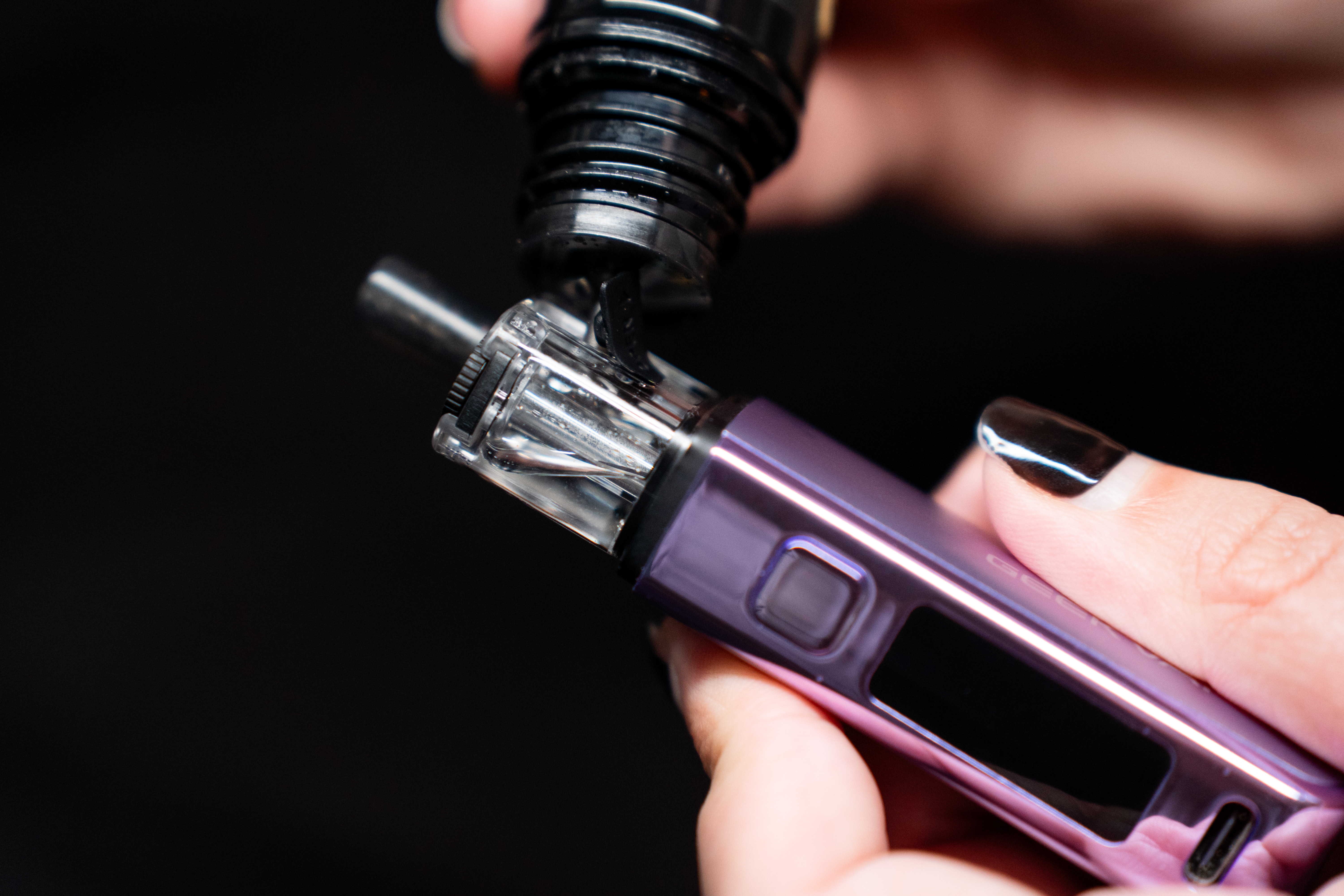 Experts issue health warning as specific vapes raise blood pressure and  heart rate