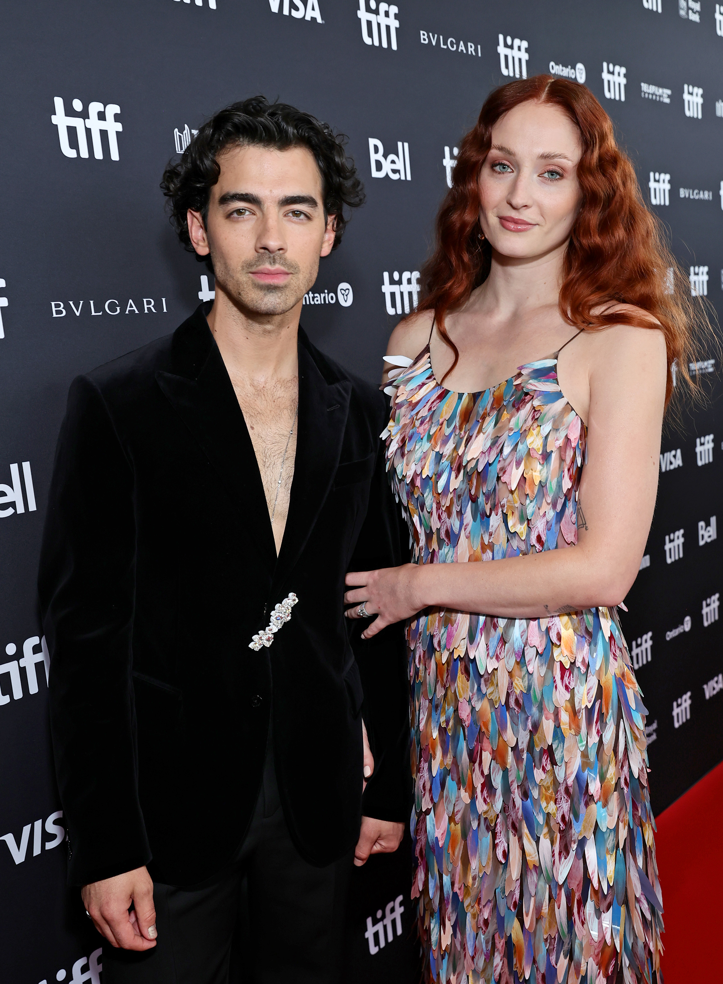 Sophie Turner Sues to Force Estranged Husband Joe Jonas to Turn Over  Children's Passports