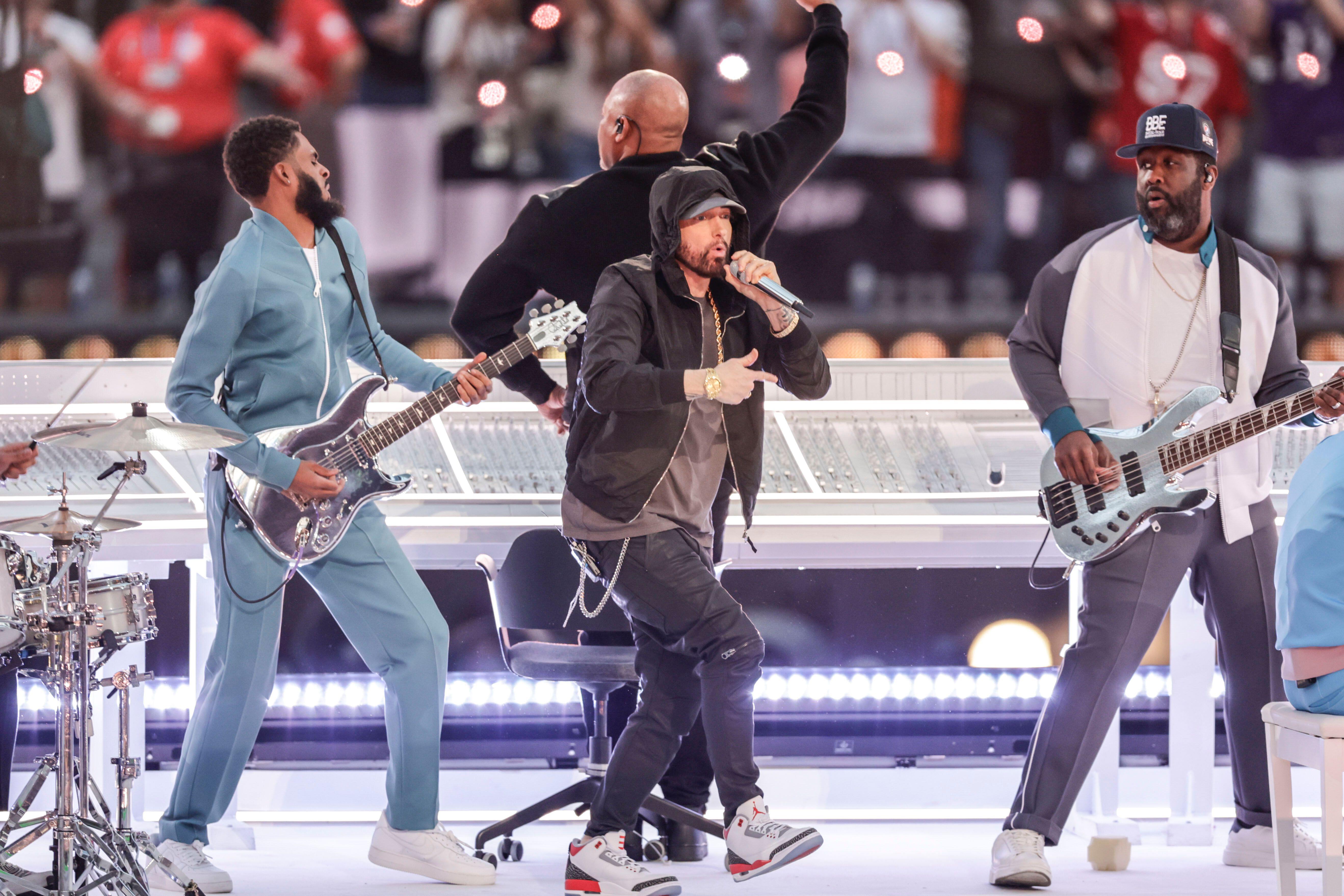 50 Cent Thanks Eminem After Super Bowl Emmys Wins