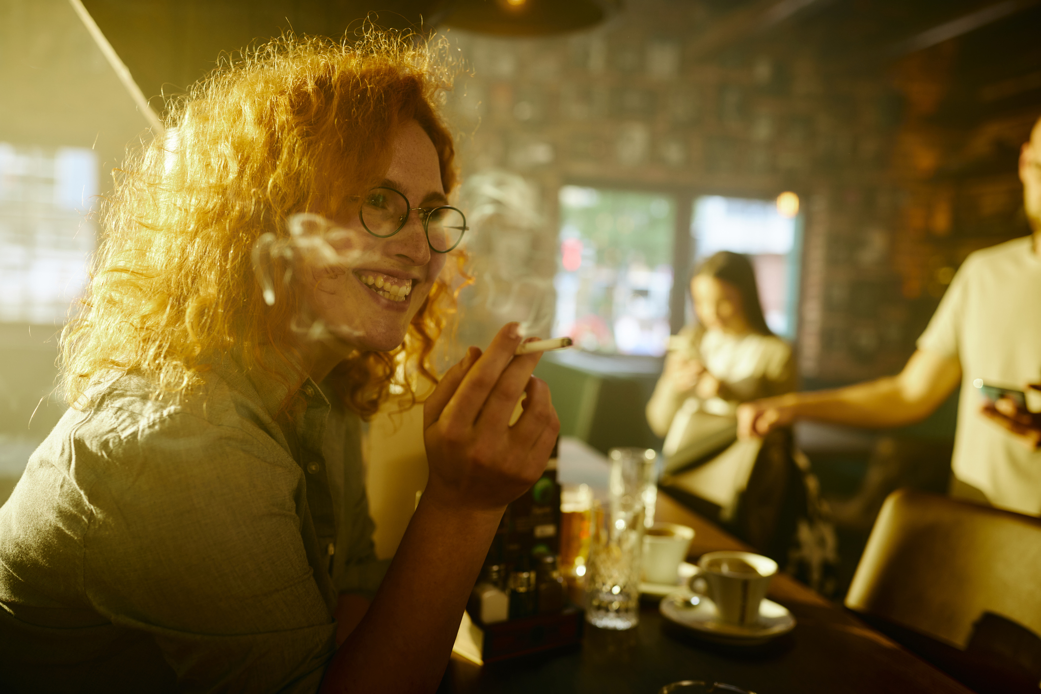 Doctor issues severe warning for 'social smokers' who only have cigarettes  on weekends