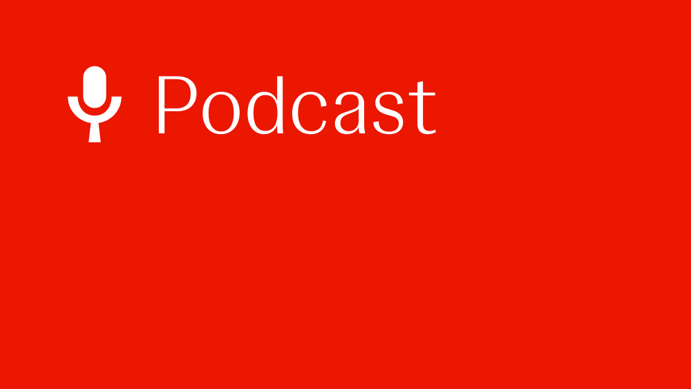 Schriftzug „Podcast“ in weiß auf rotem Hintergrund, daneben ein weißes Mikrofon-Symbol