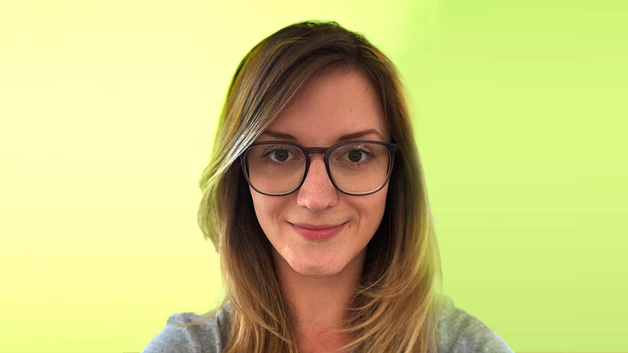 Portrait von Janine