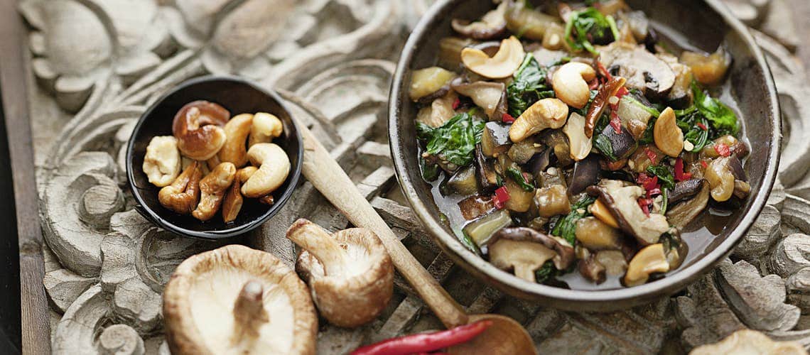 Rezept für eine entzündungshemmende Ernährung bei Schuppenflechte (Psoriasis): Auberginen mit Pilzen Auberginen mit Pilzen