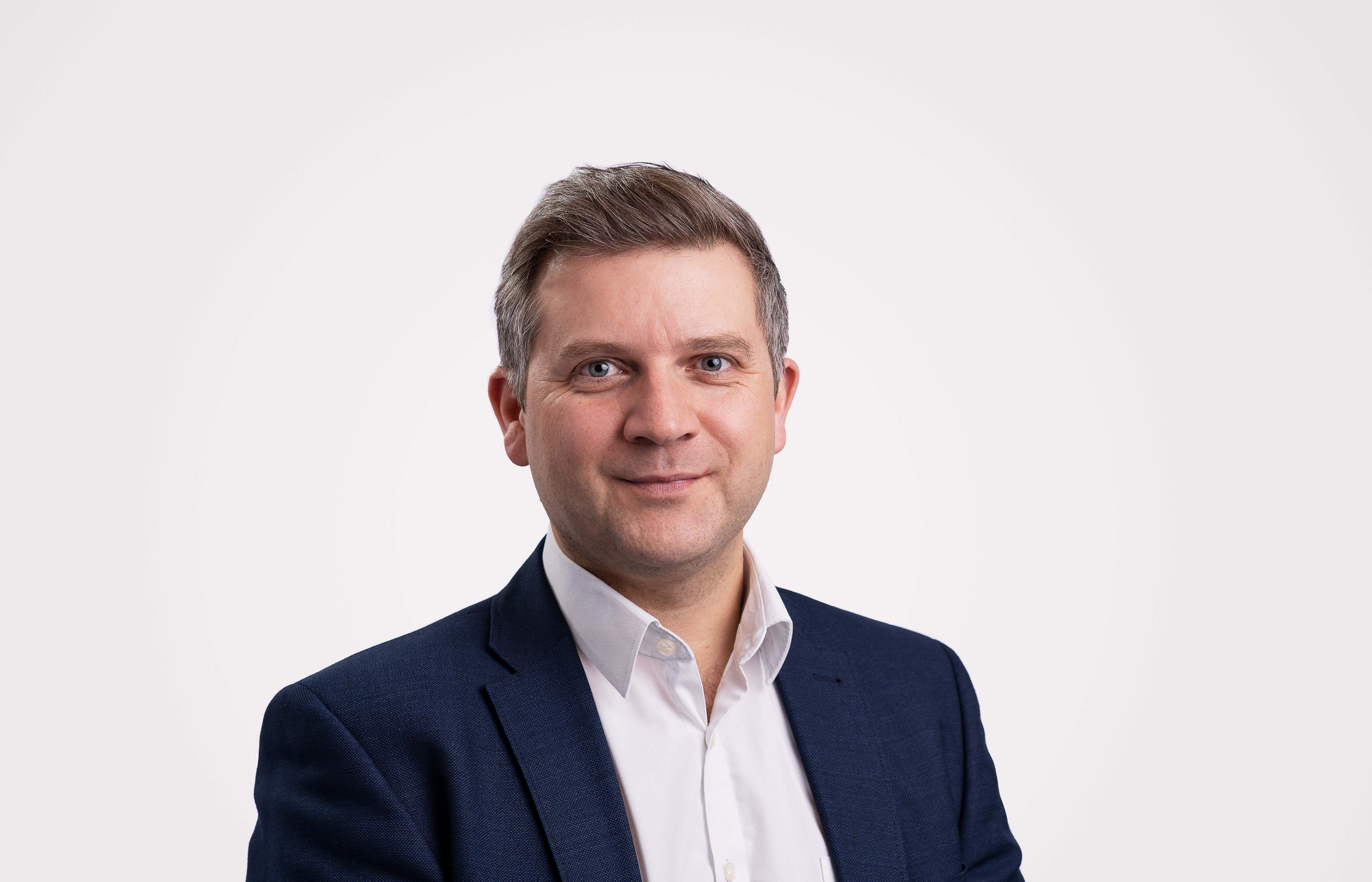 Prof. Dr. Sina, Direktor des Instituts für Ernährungsmedizin am UKSH in Lübeck, spricht darüber, welche Ernährung Menschen mit Depression guttut.