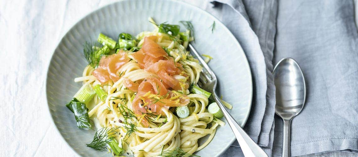 Rezept für eine gesunde und ausgewogene Ernährung bei Schuppenflechte: Linguine al Salmone Linguine al salmone