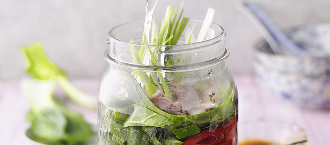 Süßsauer-Suppe mit Schinken und Pak Choi: Anti-inflammatorisches Rezept