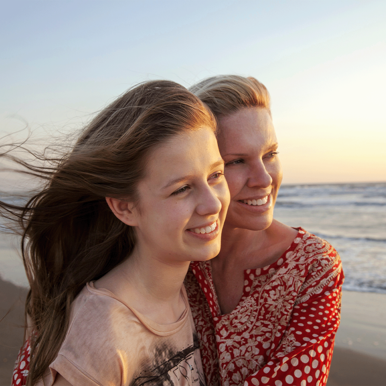 it der passenden Therapie, wie zum Beispiel einer Psychotherapie und/ oder einer medikamentöse Therapie mit Antidepressiva, fühlen sich die meisten Betroffenen bereits innerhalb weniger Wochen besser. - Initiative #GemeinsamGegenDepression