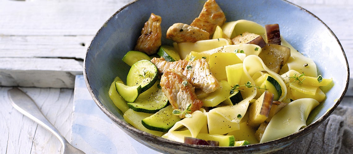 Ernährung Schuppenflechte: Mediterraner Nudeltopf
