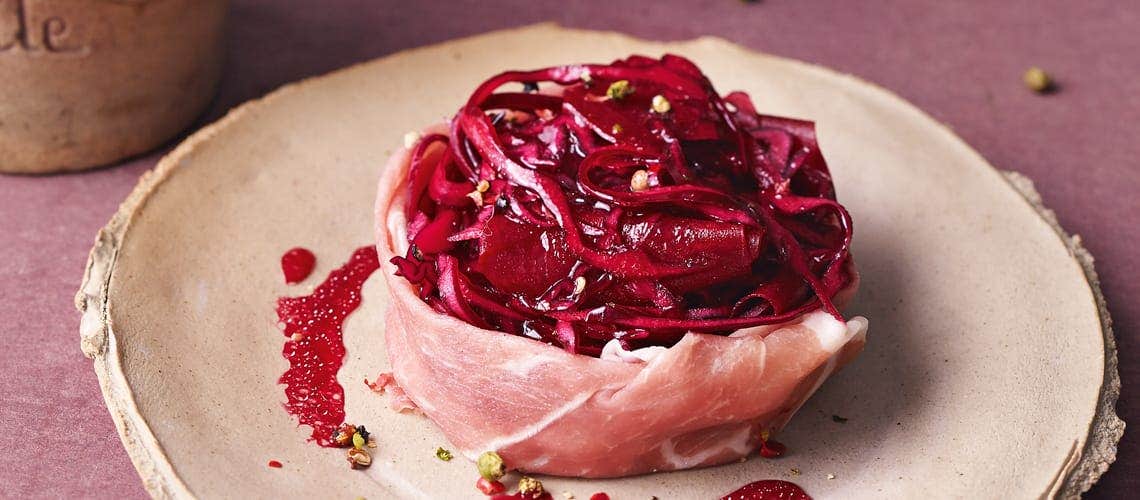 Entzündungshemmendes Rezept bei Schuppenflechte: Rotkohl mit roter Bete und Prosciutto Rotkohl mit roter Bete und Prosciutto