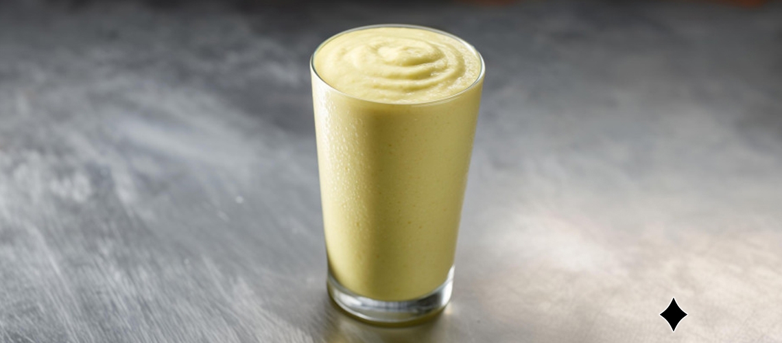 Cremiger Avocado-Kokos-Smoothie