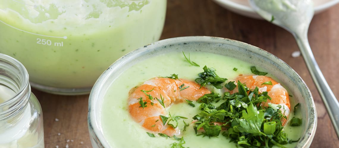 Rezept Schuppenflechte: Kräutersuppe mit Shrimps