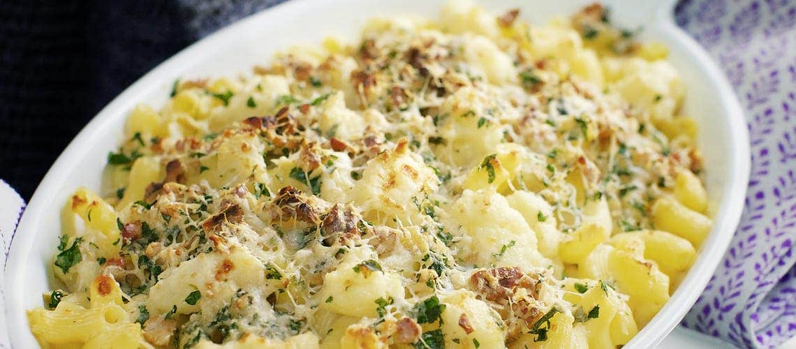 Rezept für eine gesunde und ausgewogene Ernährung bei Schuppenflechte: Gratinierte Blumenkohl-Nudeln Gratinierte Blumenkohl-Nudeln