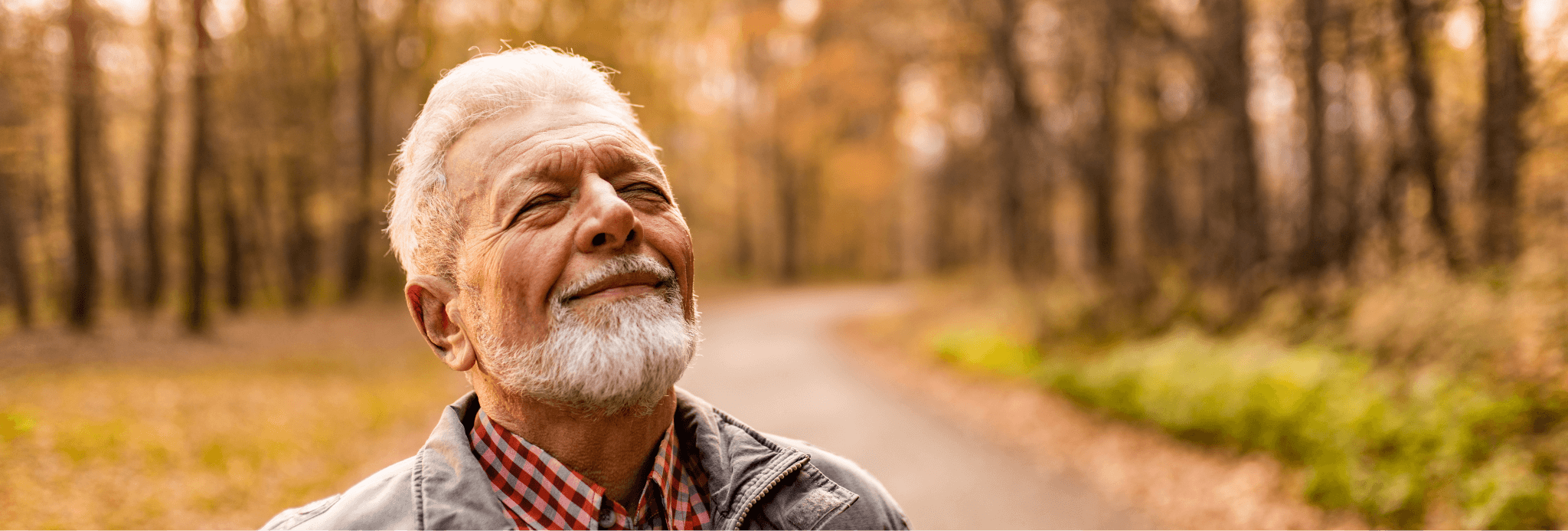 Älteres Paar malt zusammen