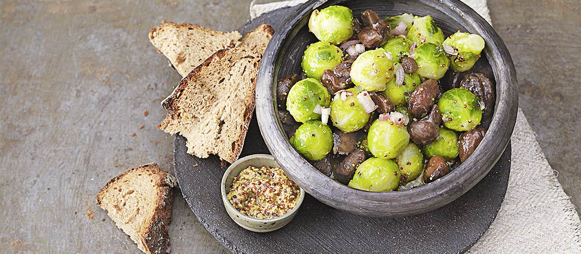 Rezept für ein vitales Leben trotz Schuppenflechte: Rosenkohl-Maronen-Salat Rosenkohl-Maronen-Salat