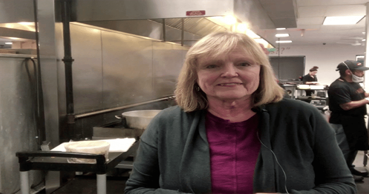 How Do You Price Your Corporate Catering?