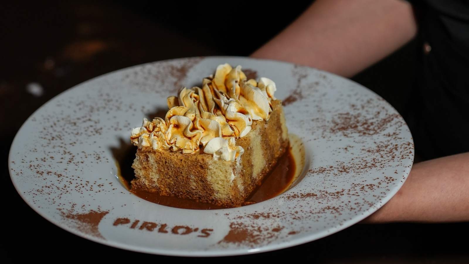 Pirlos Dessert Lounge