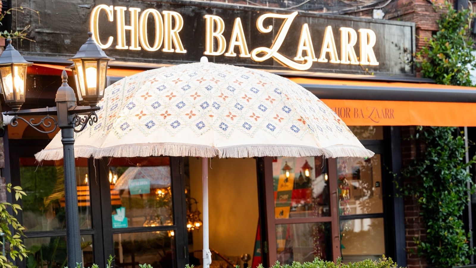 Chor Bazaarr