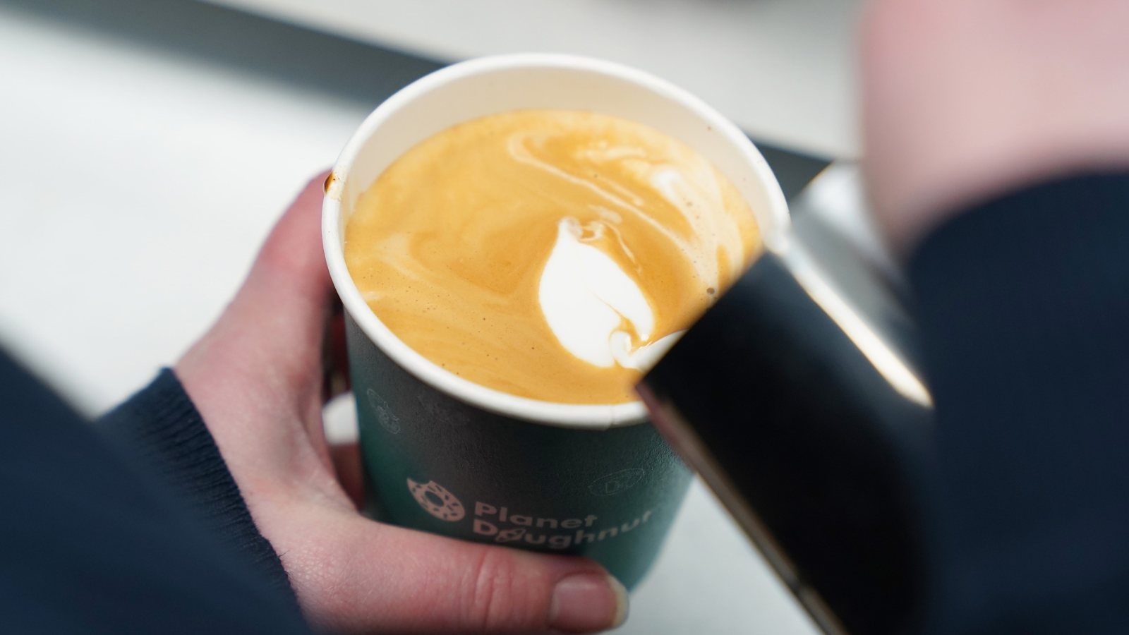 Planet Doughnut Coffee 001