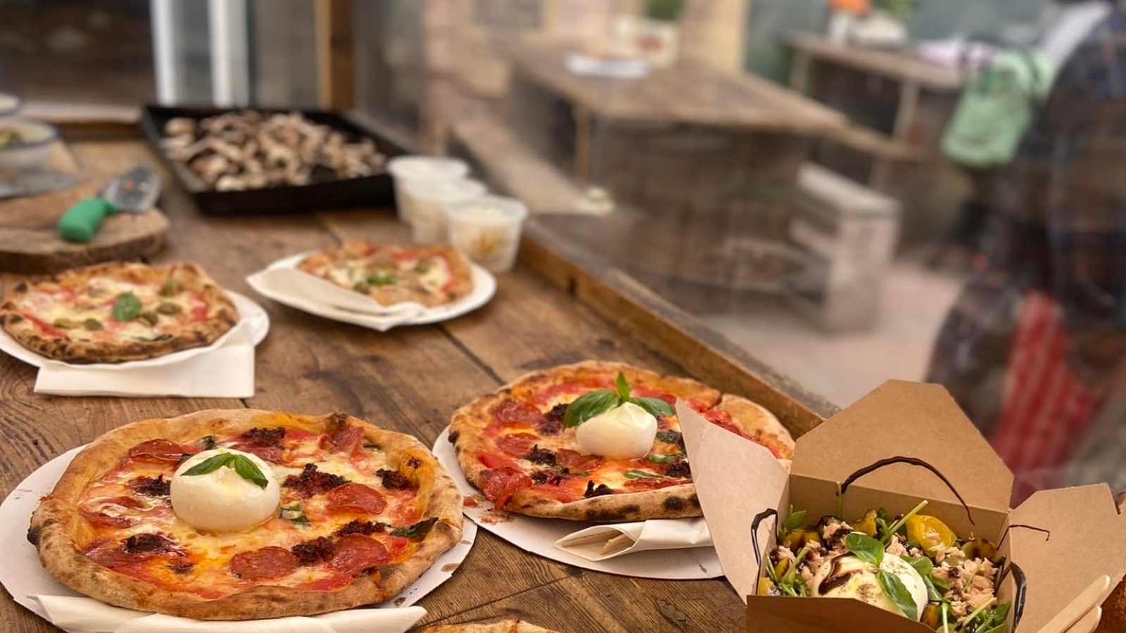 Rust Bucket Pizza Co.