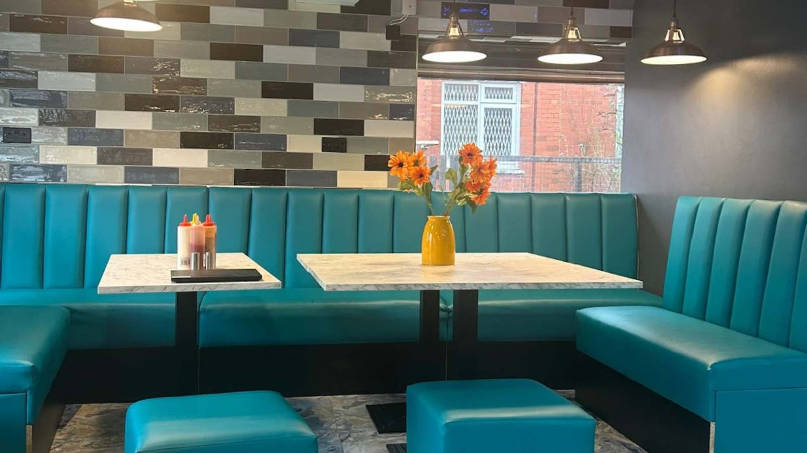 Deli 168 & Dessert Bar