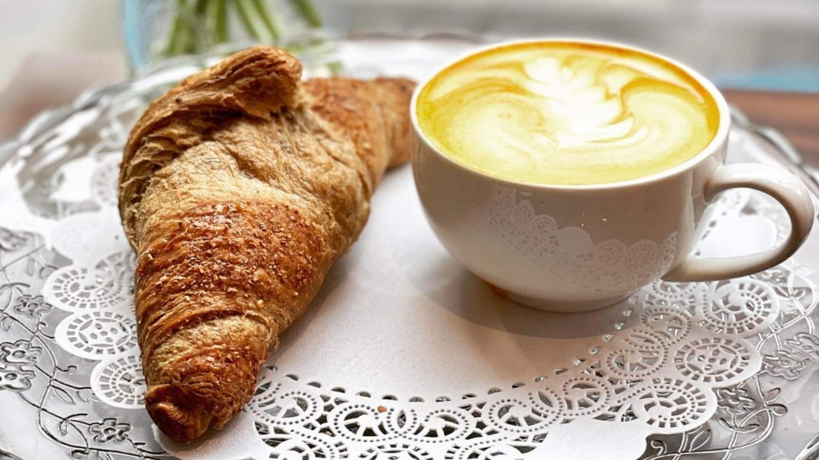 Nama Cafe & Cake House