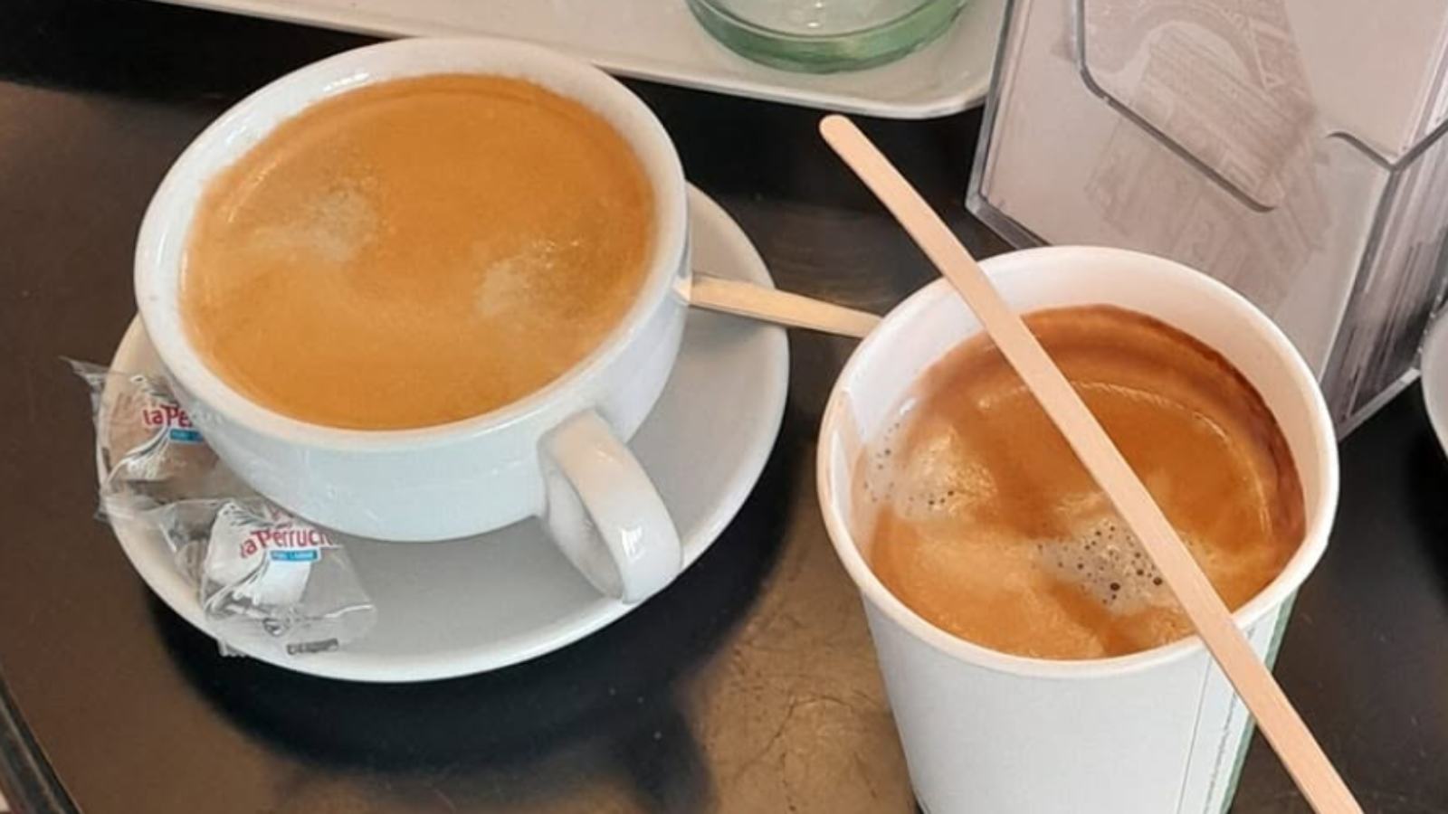 Petit Paris Café