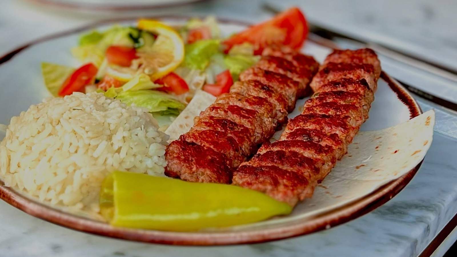 Kilikya’s Gastro, Cocktails, Lounge