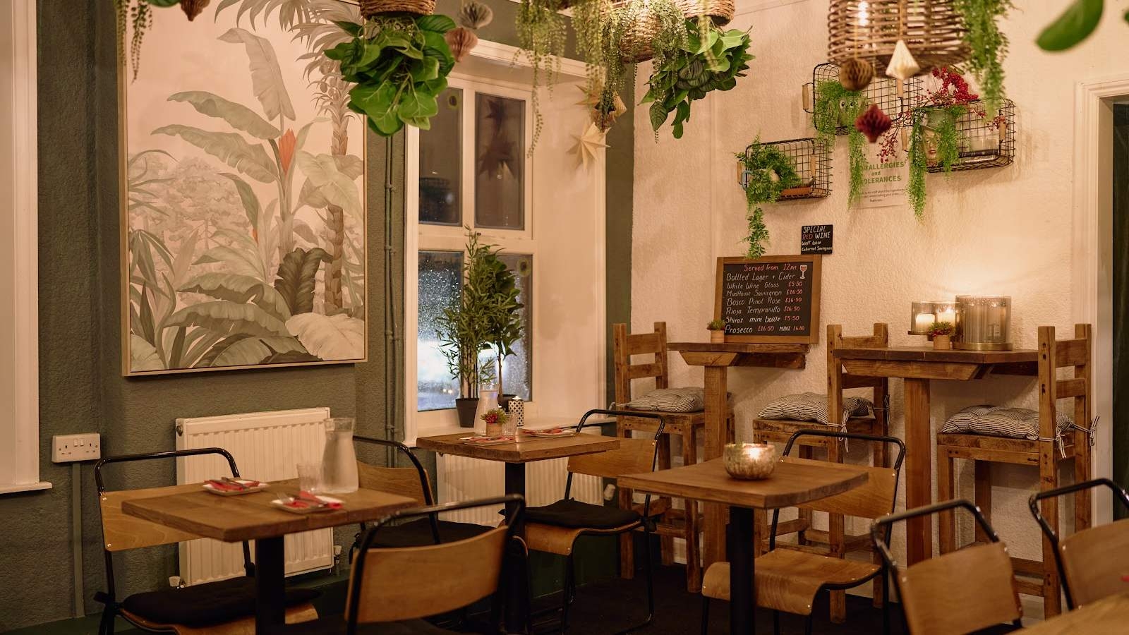 Mooch Cafe 87