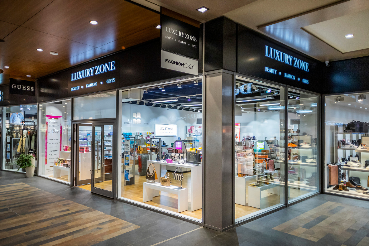 Burberry clearance outlet prague