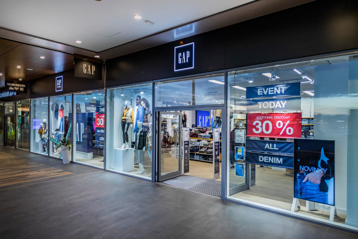 Gap  Fashion Arena Prague Outlet