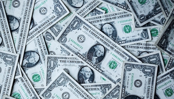 A Traders' Playbook: Fed Ends QT, USD Rallies, and Traders Eye US Labour Markets and BoE Risk