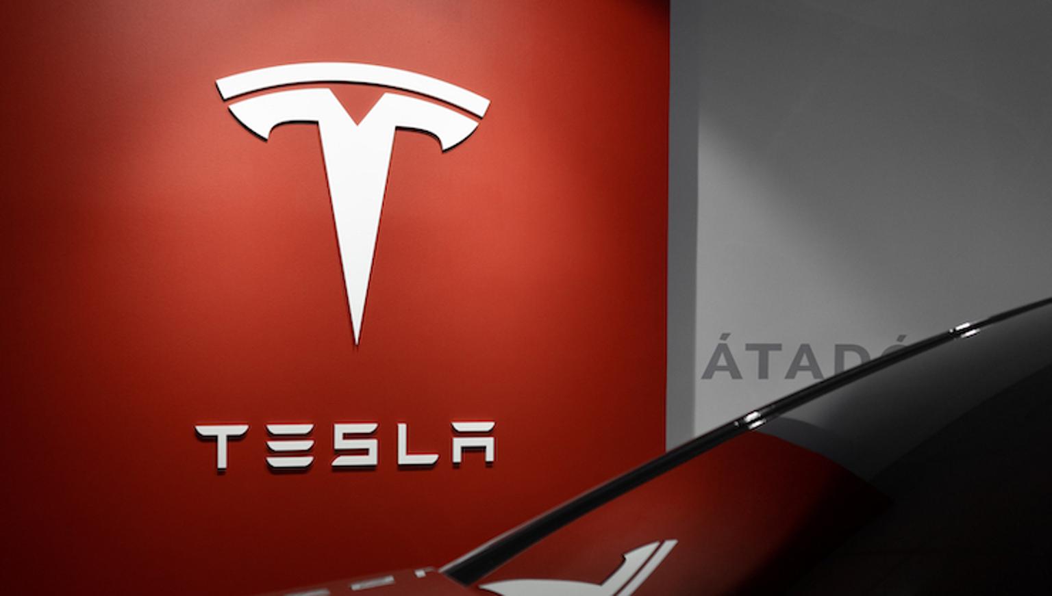Tesla Earnings Under the Microscope: Are the Numbers Sufficient to Re-anchor the Stock Near Its Highs?