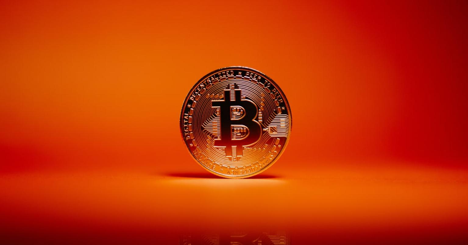Bitcoin Weekly Outlook: Key BTCUSD Levels as Price Tests Support Near $68,000