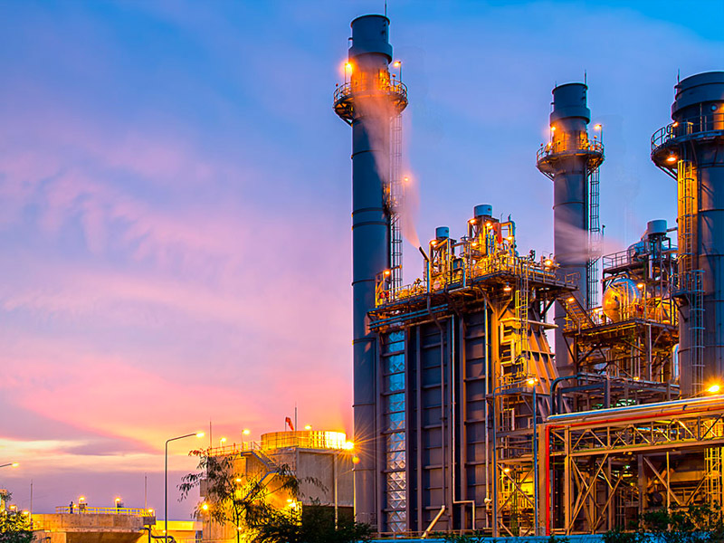 Oil spikes 7% as traders react to new US and EU sanctions on Russia