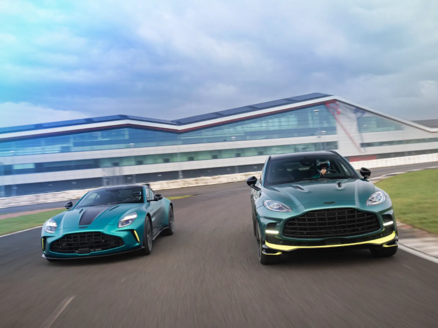 silverstone3000x3000.png