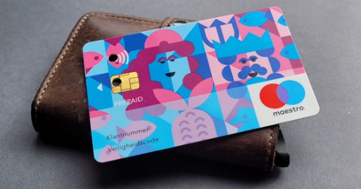 Prepaid pinpas van BNG Bank voor leefgeld, gebruikt door Oekraïense vluchtelingen in 200 Nederlandse gemeenten.