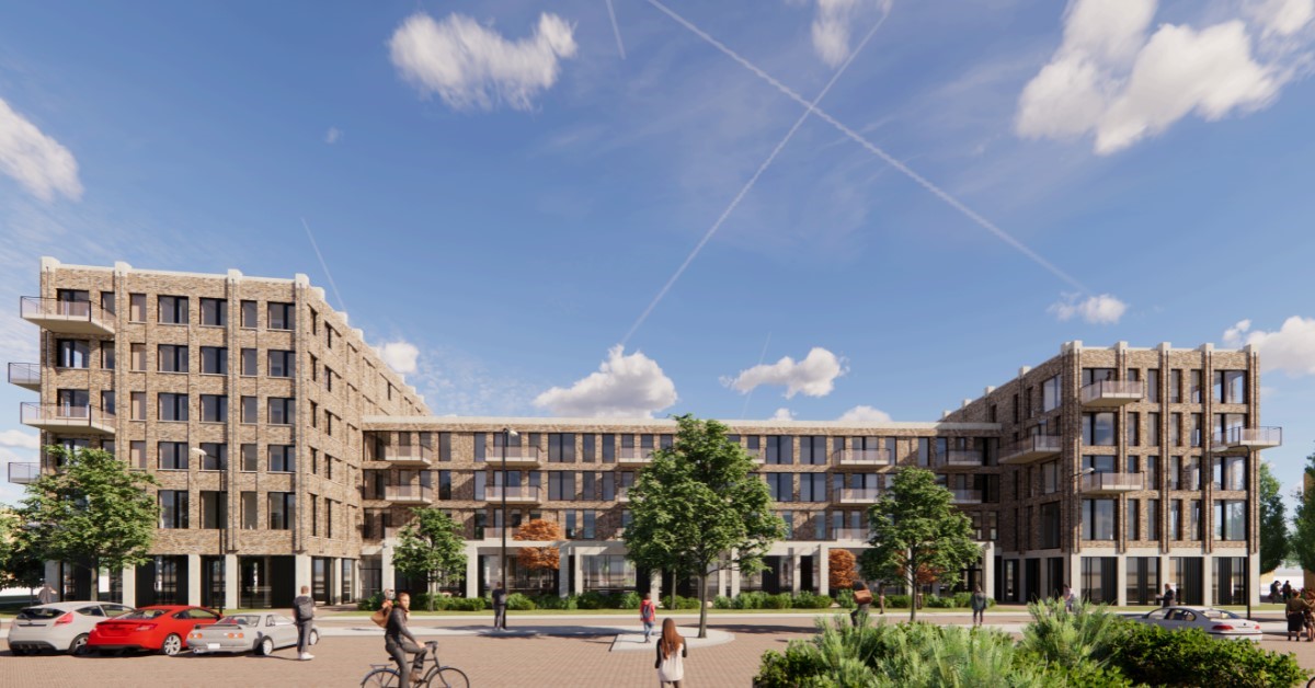 Zwembad binnen de duurzame sportaccommodatie in Hilvarenbeek