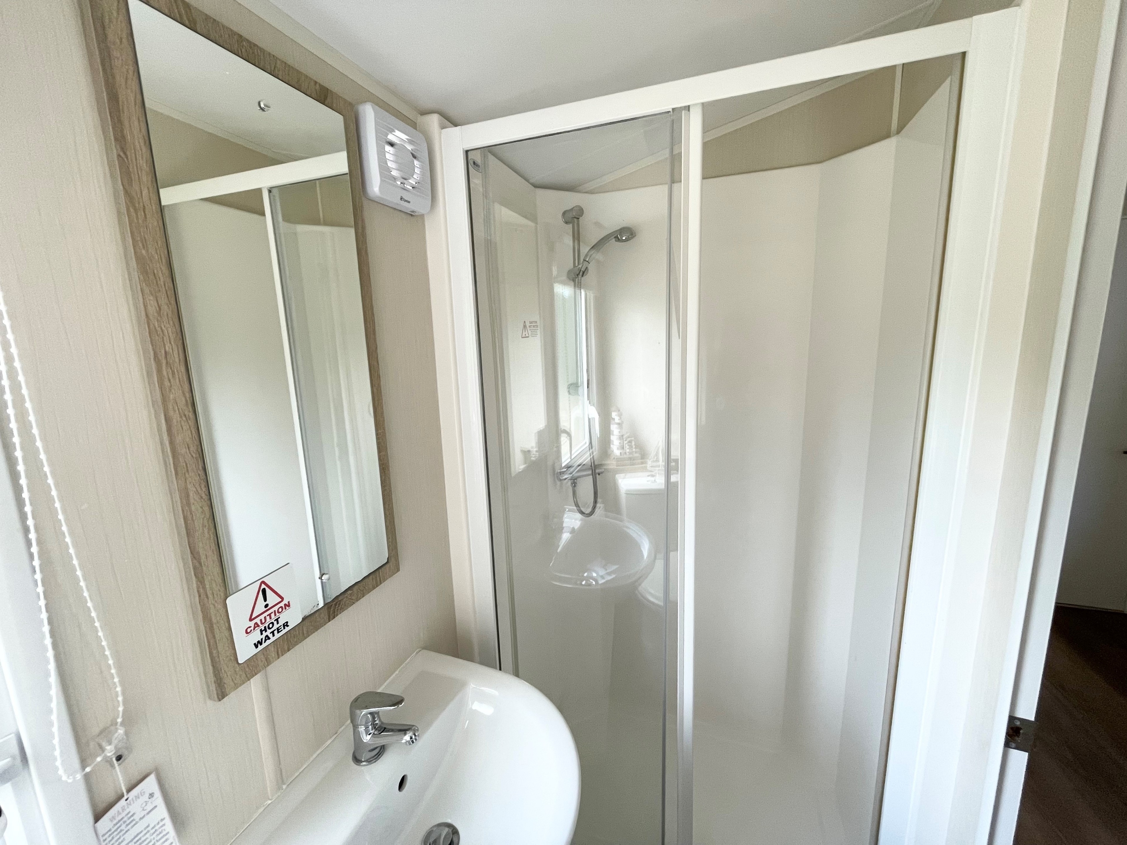 Photo of Willerby Lymington 2018 (Static Caravan)