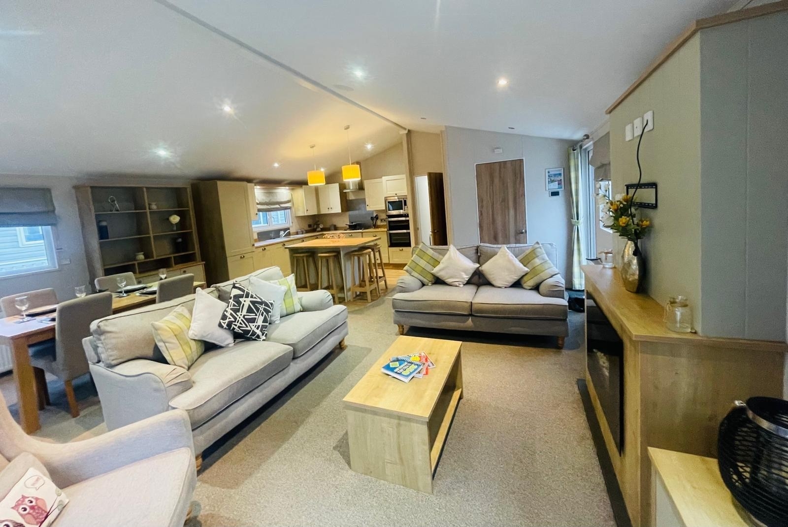 Photo of Willerby Cadence 2018 (Luxury Lodge)
